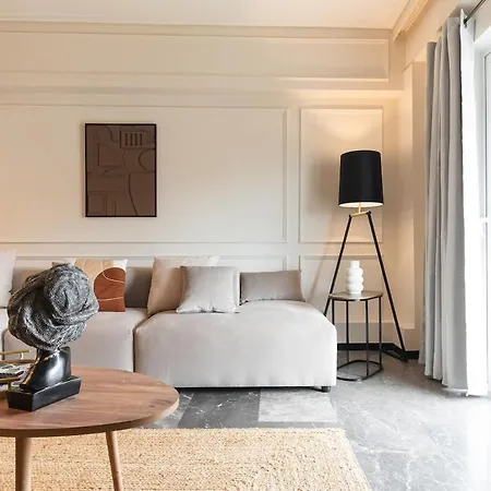 Elegant 3 Bdr Retreat In Kypseli